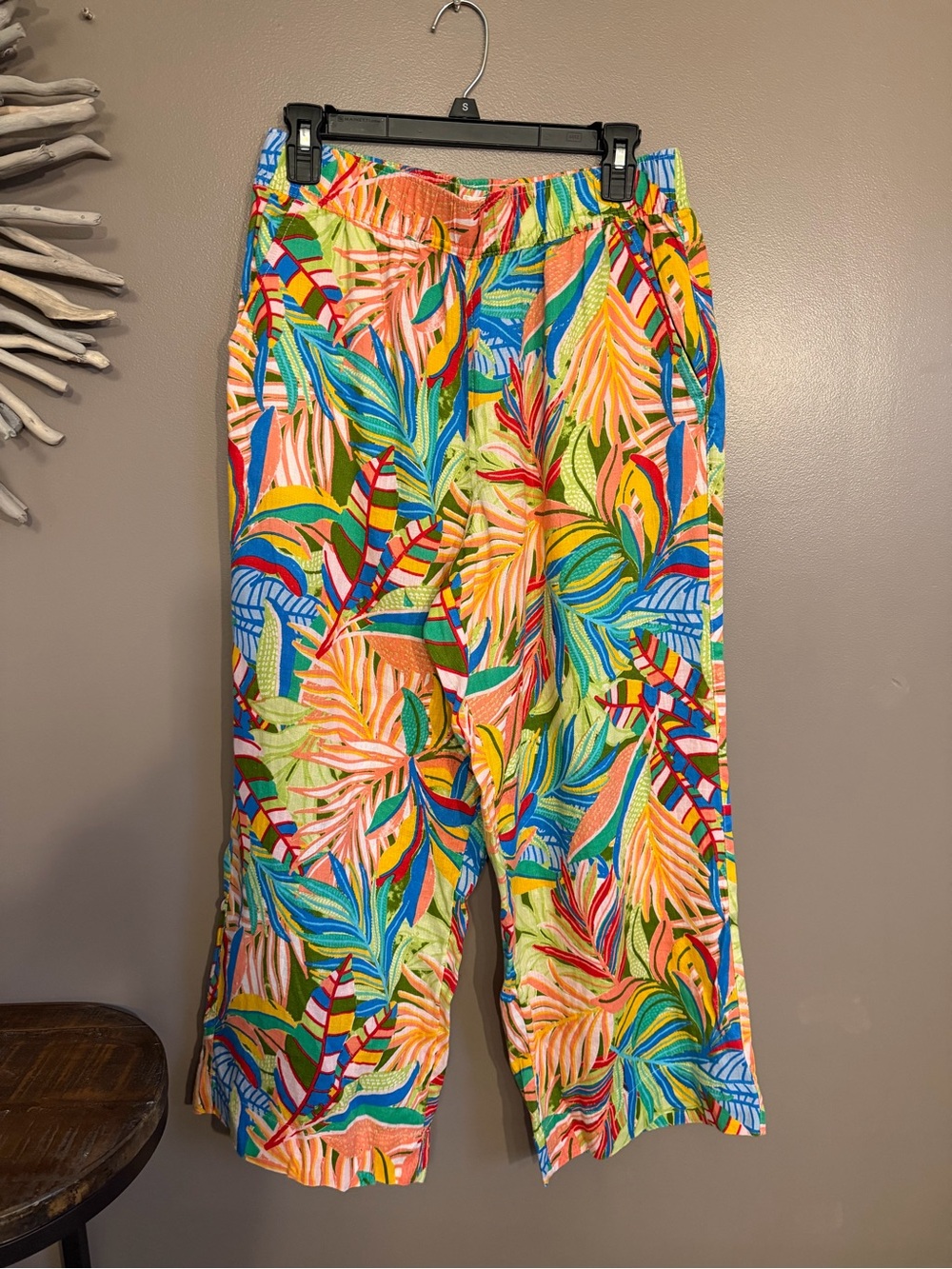 C & C California 100% Linen Beach cropped pants‎
